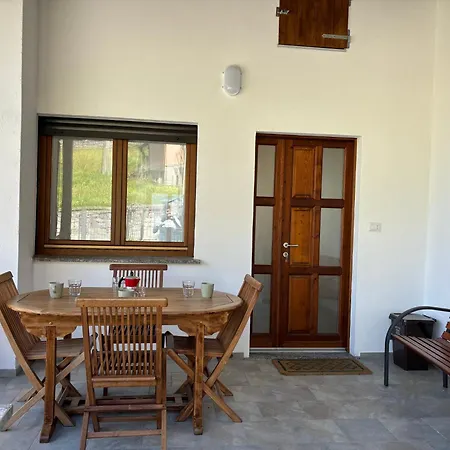Casa Maria View - Larihome A63 펜션 Stazzona